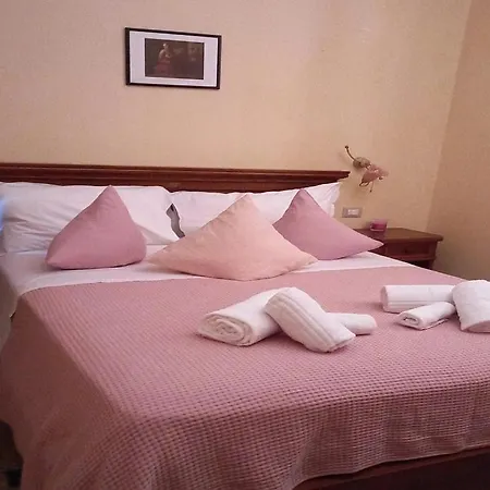 Melany Vicino Centro Bed & Breakfast Lucca