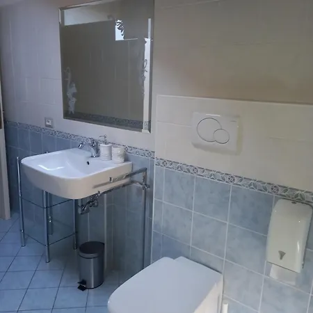 Melany Vicino Centro Nocleg ze śniadaniem