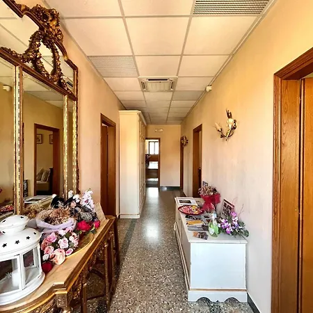 Melany Vicino Centro Nocleg ze śniadaniem