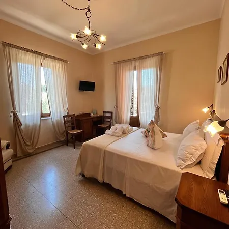 Melany Vicino Centro 3*