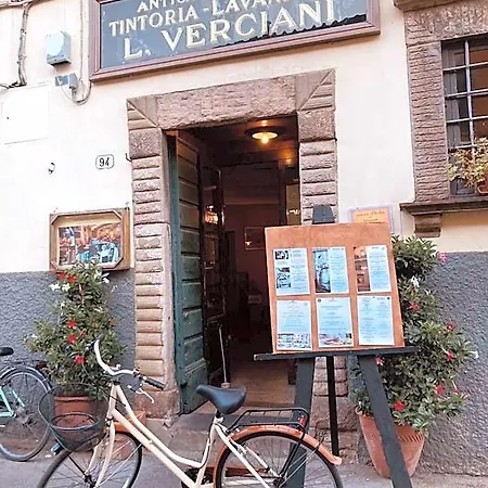 Melany Vicino Centro Bed & Breakfast Lucca