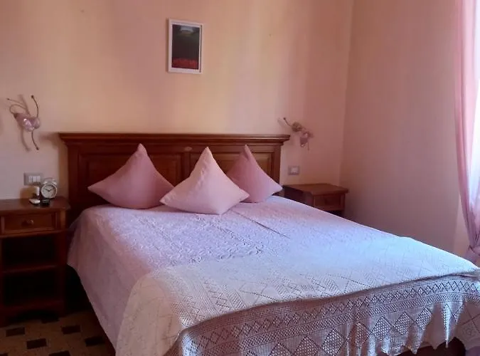 Melany Vicino Centro Bed & Breakfast 3*